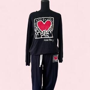 Keith Haring Size Small black matching sweatsuit set with iconic heart